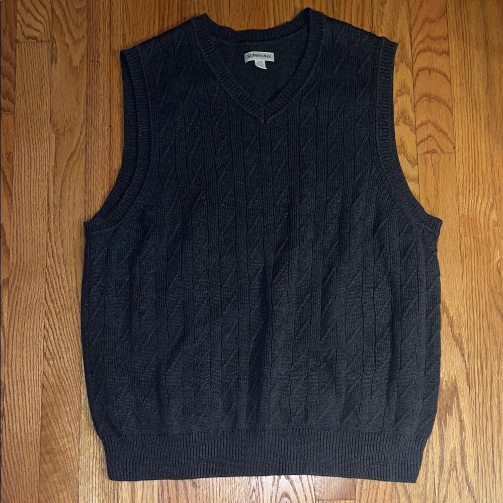 VTG St. John’s Bay Charcoal V-Neck Sweater Vest XL
